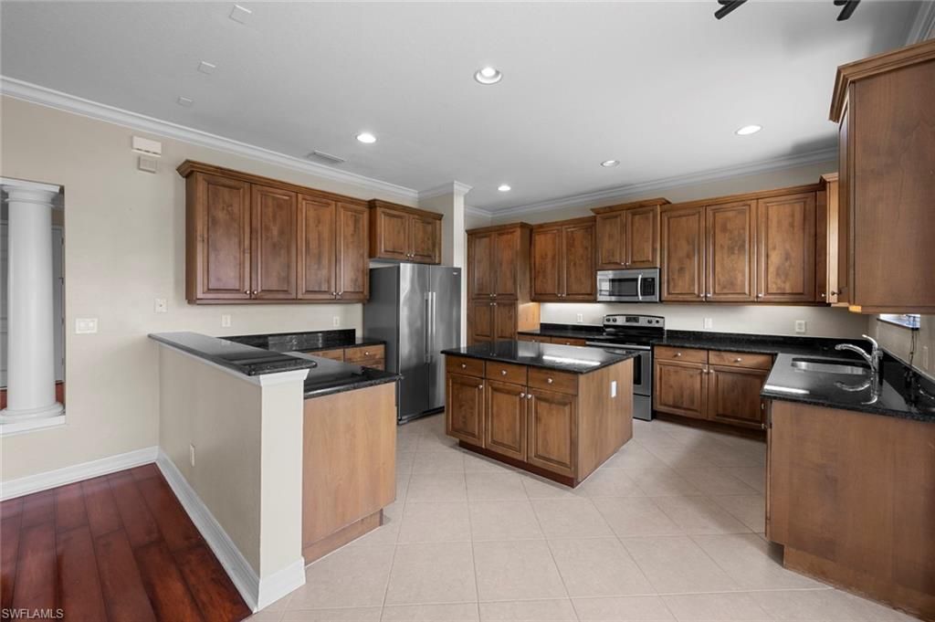 10310 Carolina Willow Dr, Fort Myers, FL 33913 Photo