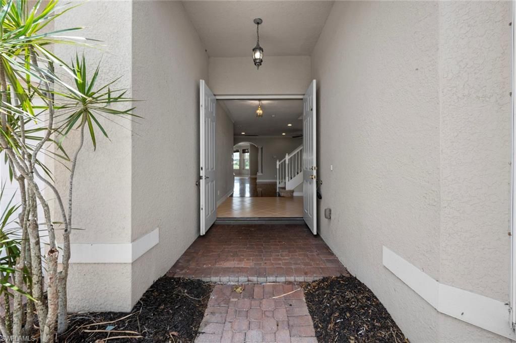 10310 Carolina Willow Dr, Fort Myers, FL 33913 Photo