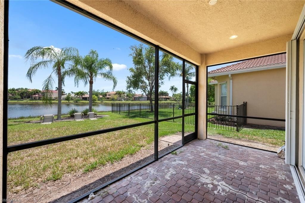 10310 Carolina Willow Dr, Fort Myers, FL 33913 Photo