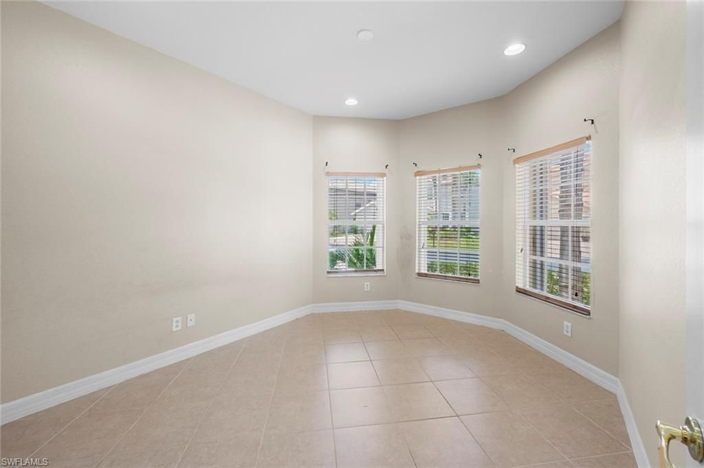 10310 Carolina Willow Dr, Fort Myers, FL 33913 Photo