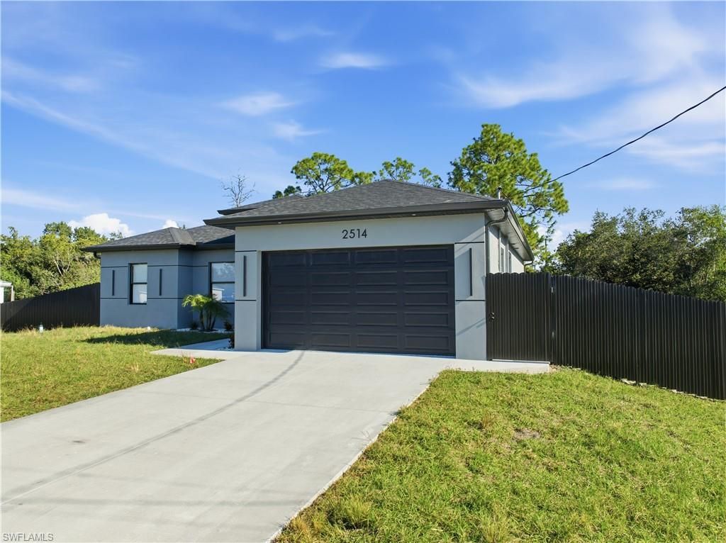 2514 Sunniland Blvd, Lehigh Acres, FL 33971 Photo