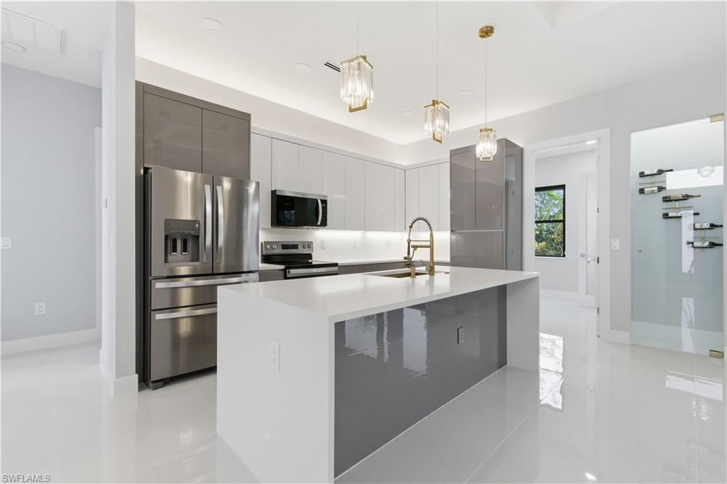 2514 Sunniland Blvd, Lehigh Acres, FL 33971 Photo