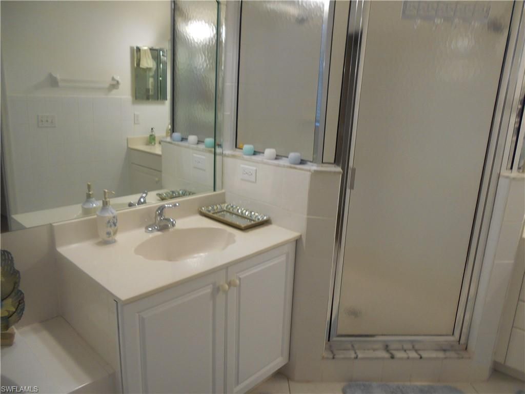 230 W Naomi Dr, Unit 4702, Naples, FL 34104 Photo