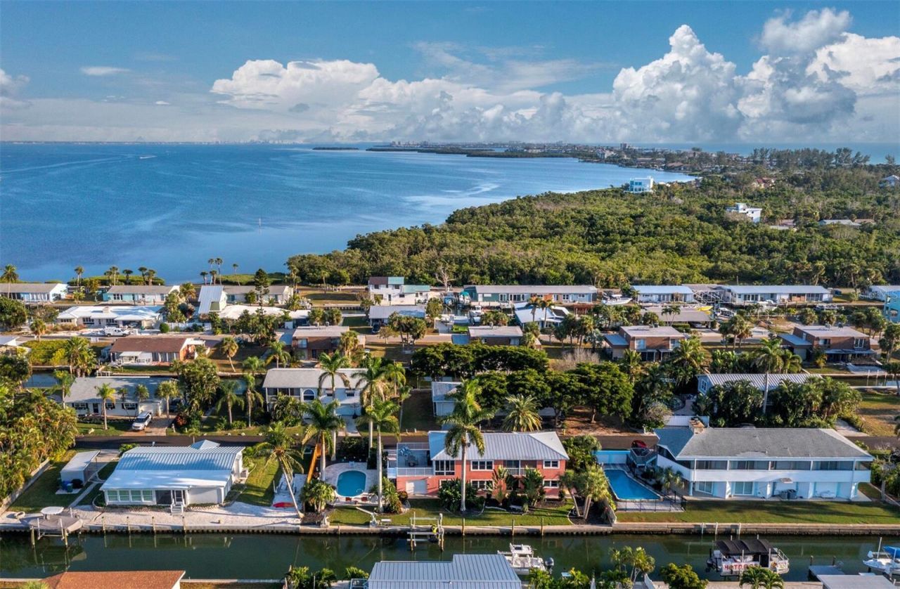 761 Tarawitt Drive, Longboat Key, FL 34228 Photo