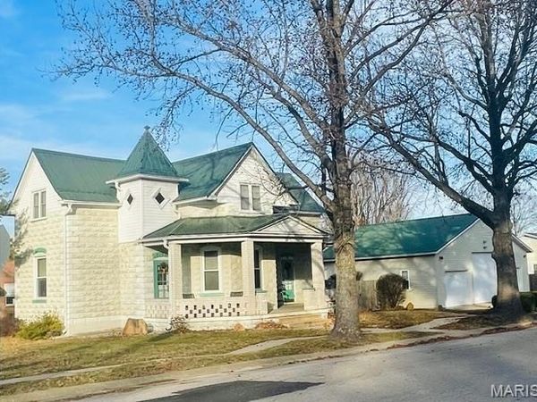 111 W Madison Avenue, Owensville, MO 65066