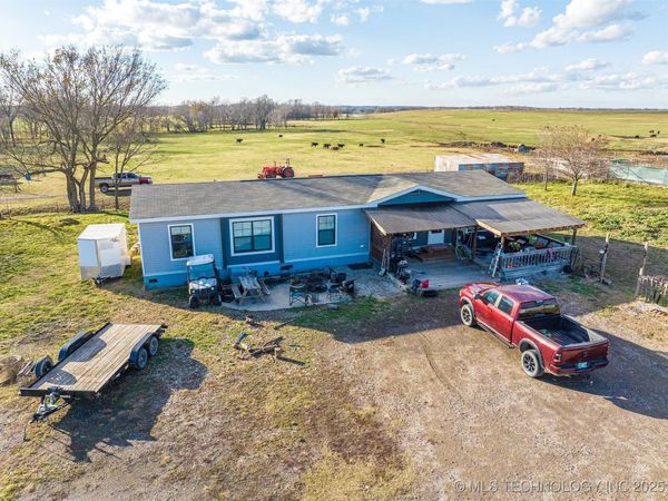 426550 E 250 Road, Chelsea, OK 74016