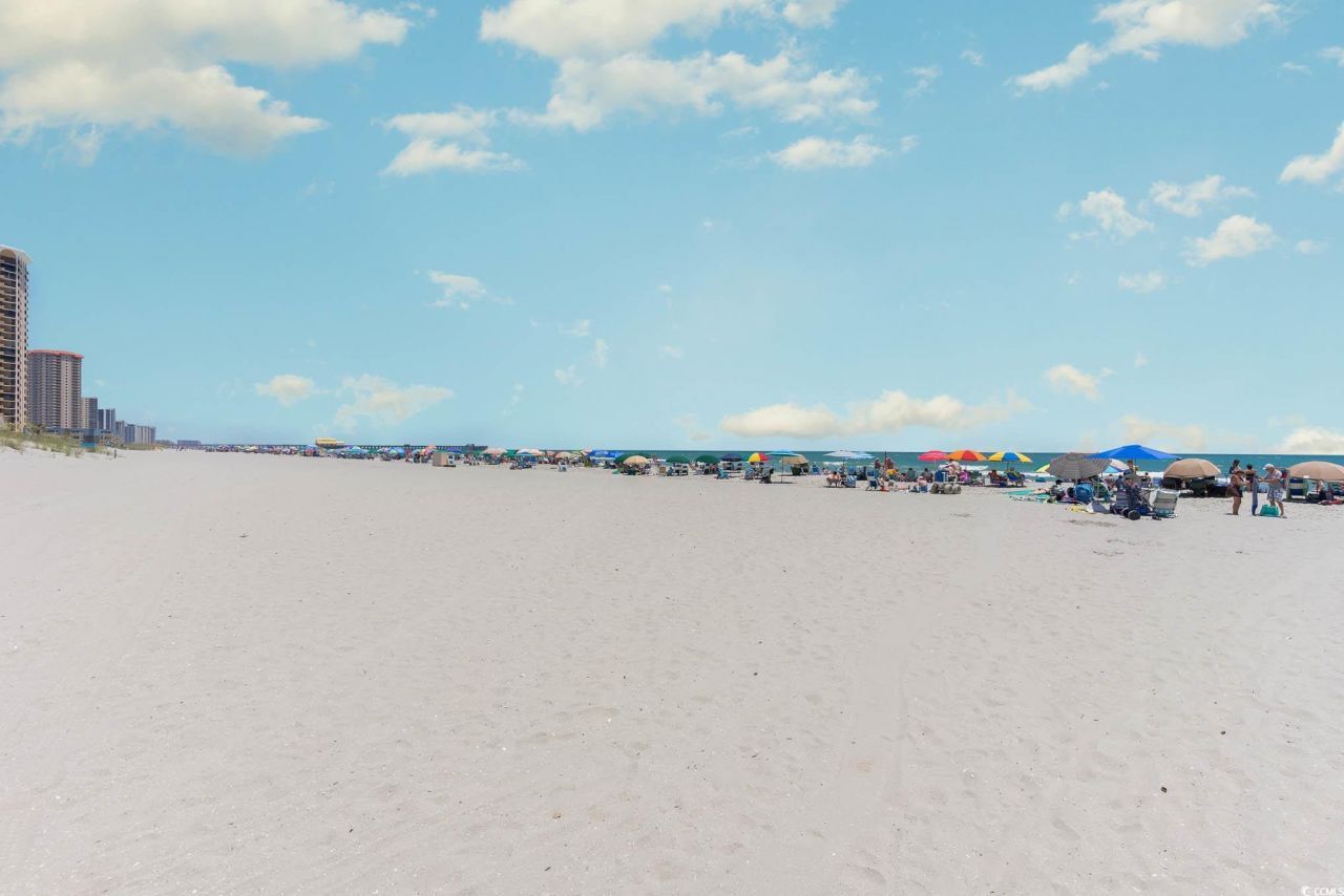 9550 Shore Dr. Photo 18