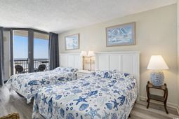 9550 Shore Dr. photo 4