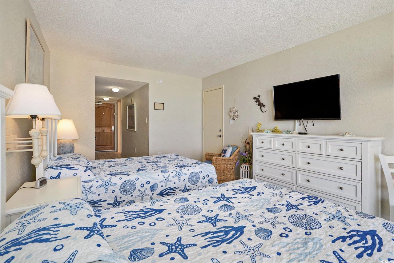 9550 Shore Dr. Photo 9