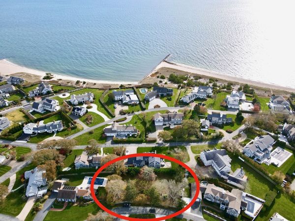 19 Riverway, Harwich, MA 02671