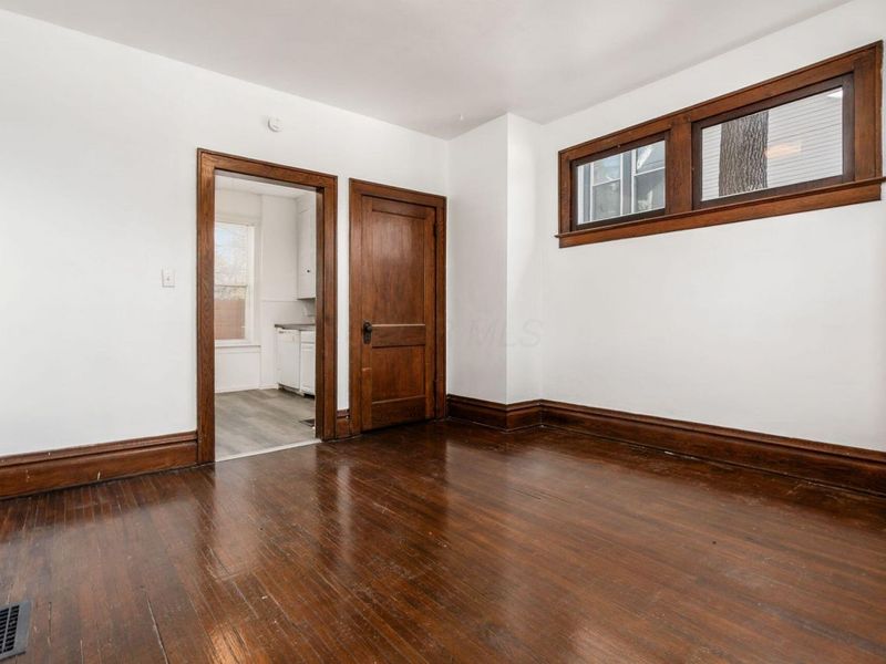 2394 Neil Avenue, Columbus, OH 43202 Photo 8