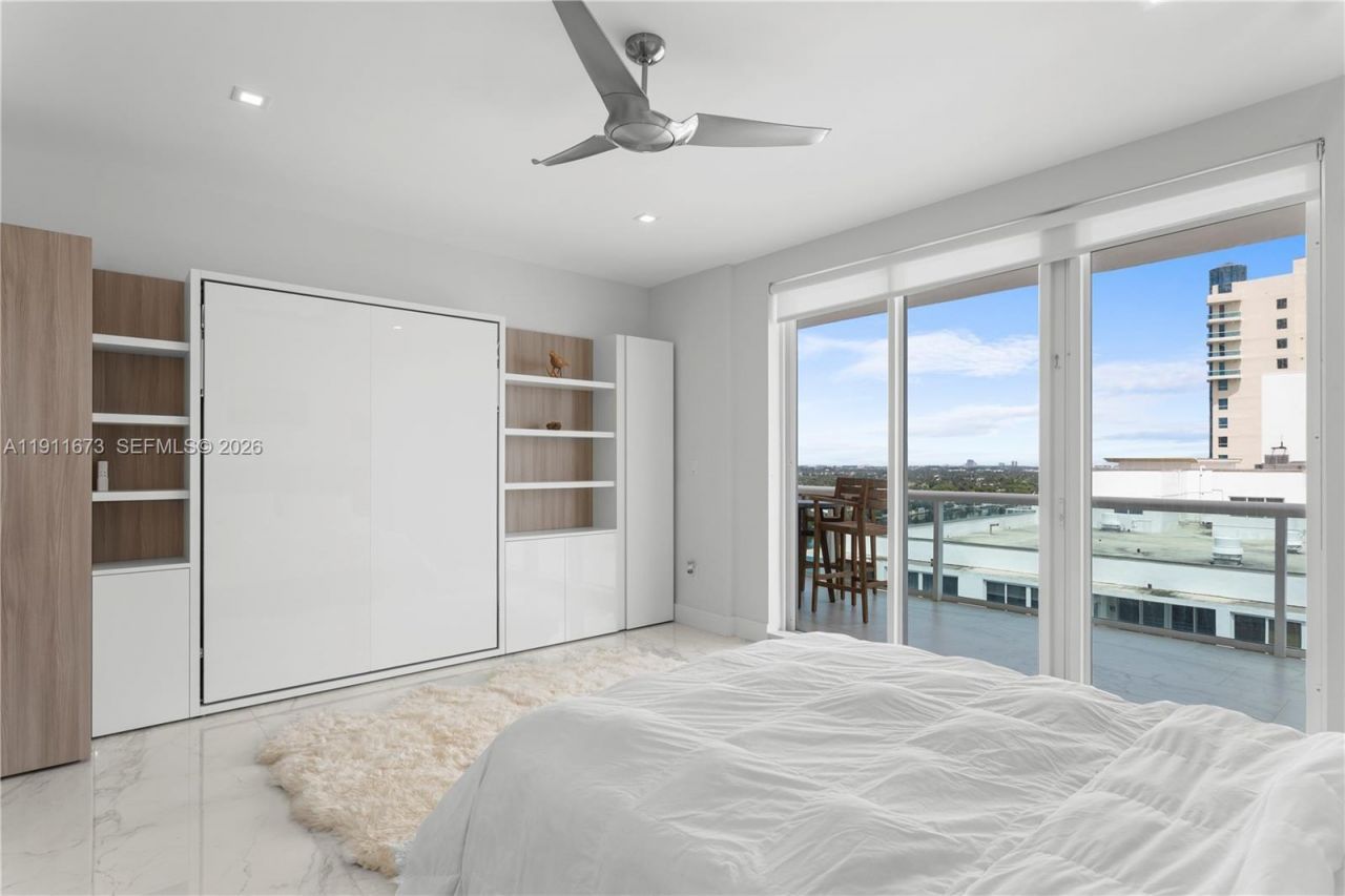 5001 Collins Ave, Unit PH-1, Miami Beach, FL 33140 Photo