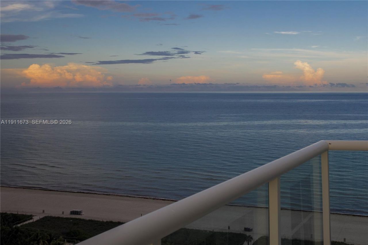 5001 Collins Ave, Unit PH-1, Miami Beach, FL 33140 Photo