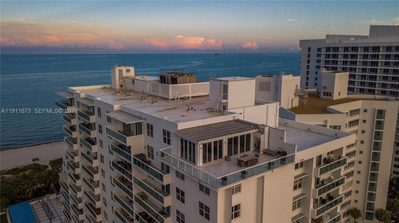 5001 Collins Ave, Unit PH-1, Miami Beach, FL 33140 Photo