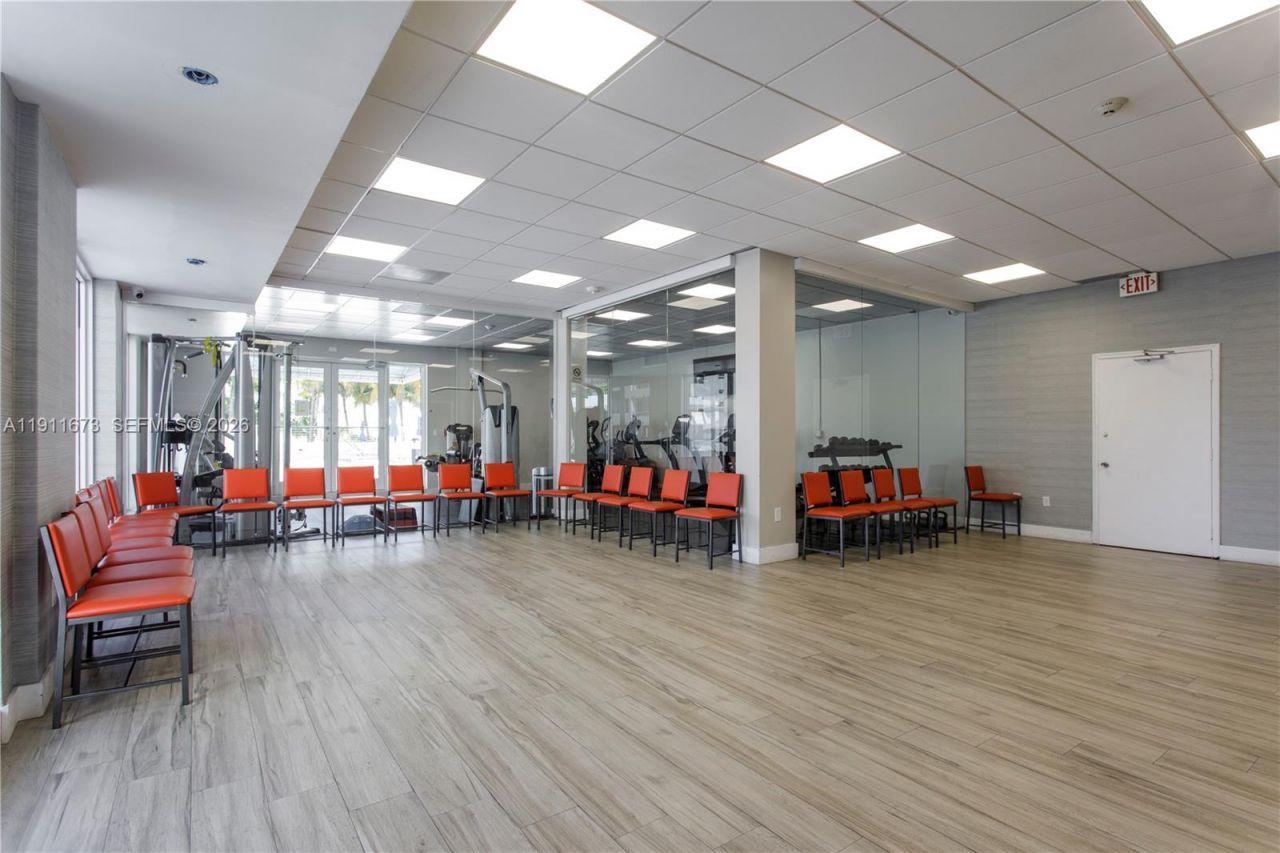 5001 Collins Ave, Unit PH-1, Miami Beach, FL 33140 Photo