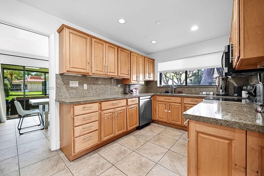 3501 Keyser Ave, Unit 43, Hollywood, FL 33021 Photo