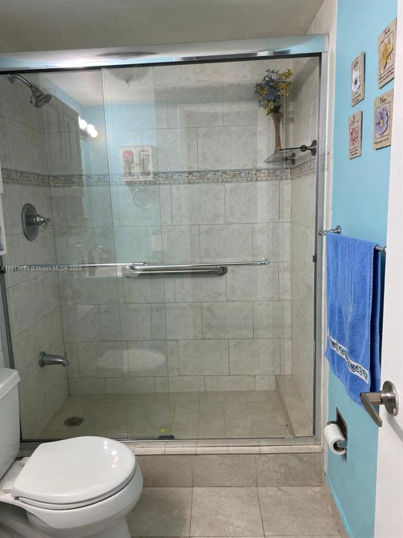 10454 NW 5th Ter, Unit 4-30, Miami, FL 33172 Photo