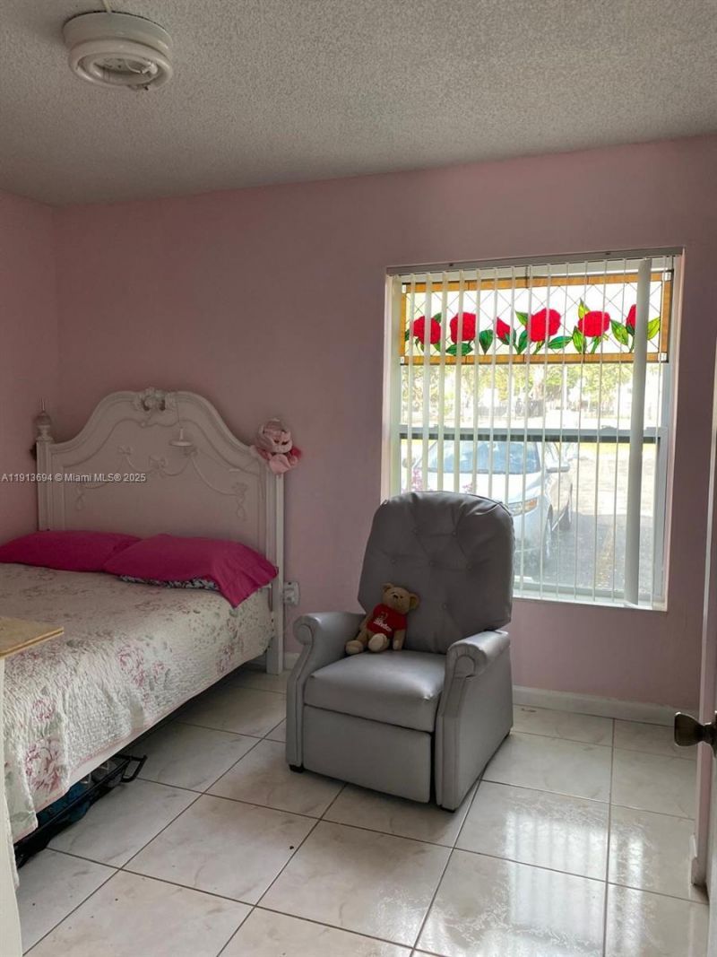 10454 NW 5th Ter, Unit 4-30, Miami, FL 33172 Photo