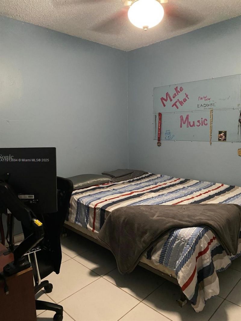 10454 NW 5th Ter, Unit 4-30, Miami, FL 33172 Photo