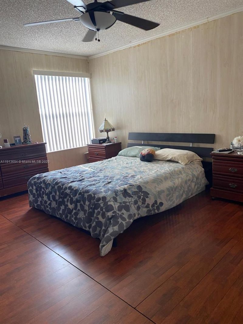 10454 NW 5th Ter, Unit 4-30, Miami, FL 33172 Photo