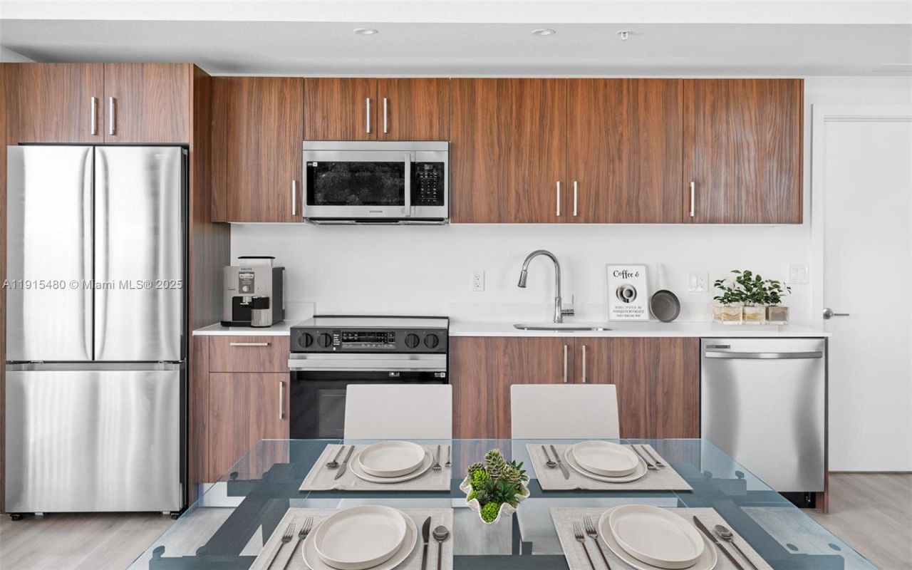 3830 NW 11th Street, Unit Studio, Miami, FL 33126 Photo