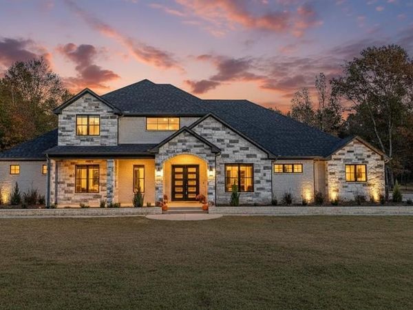 800 Stone Chimney Rd, Bullard, TX 75757