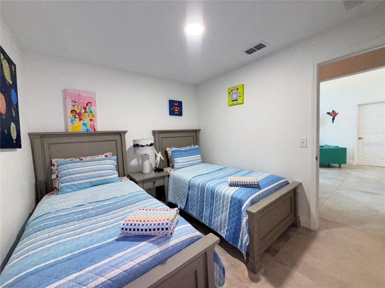 8587 Sunrise Key Drive, Kissimmee, FL 34747 Photo