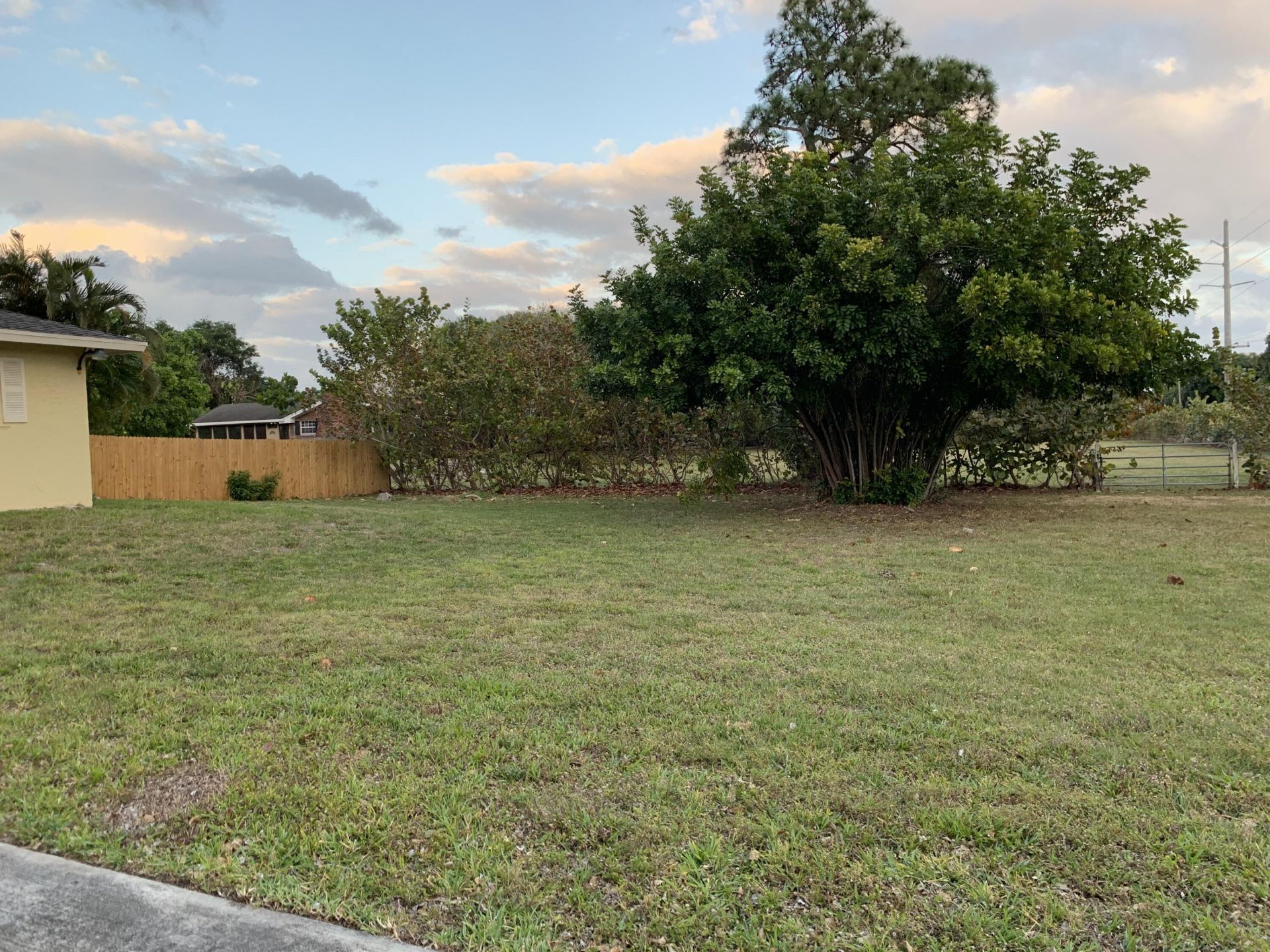 7086 Lawrence Road, Boynton Beach, FL 33436 Photo