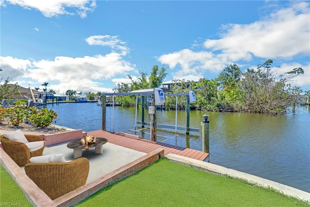 3580 Gondola Ln, Saint James City, FL 33956 Photo