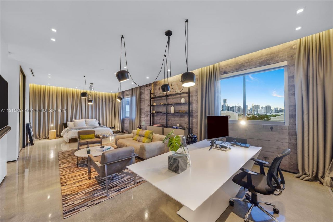 250 NW 24th St, Unit PHA, Miami, FL 33127 Photo