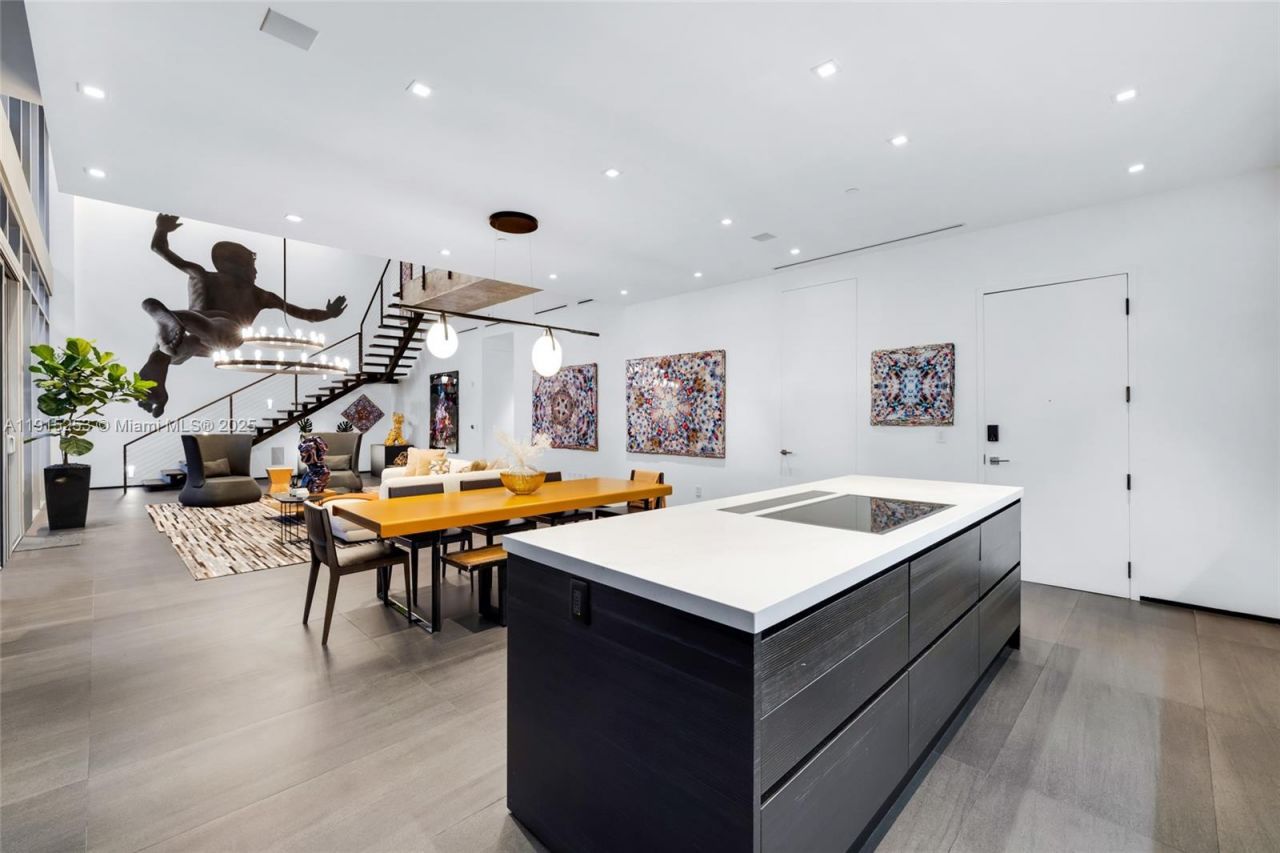 250 NW 24th St, Unit PHA, Miami, FL 33127 Photo