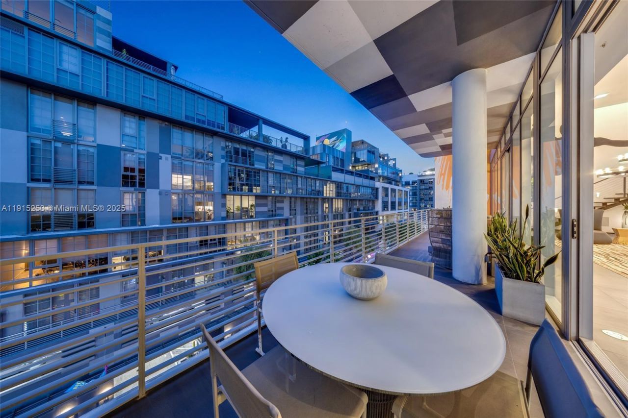 250 NW 24th St, Unit PHA, Miami, FL 33127 Photo