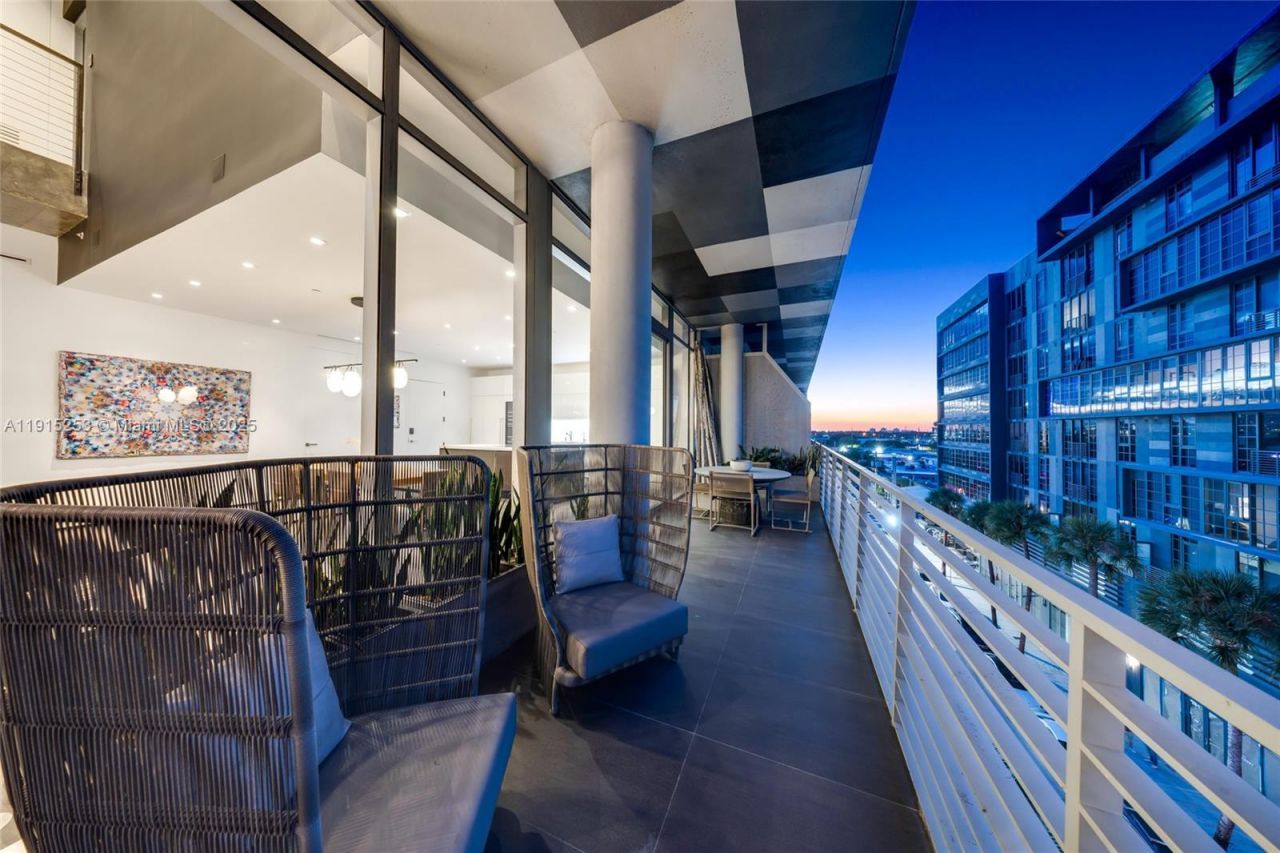 250 NW 24th St, Unit PHA, Miami, FL 33127 Photo