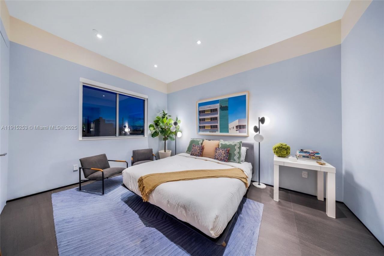 250 NW 24th St, Unit PHA, Miami, FL 33127 Photo