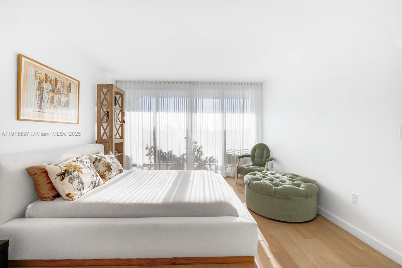 1800 Sunset Harbour Dr, Unit 803, Miami Beach, FL 33139 Photo