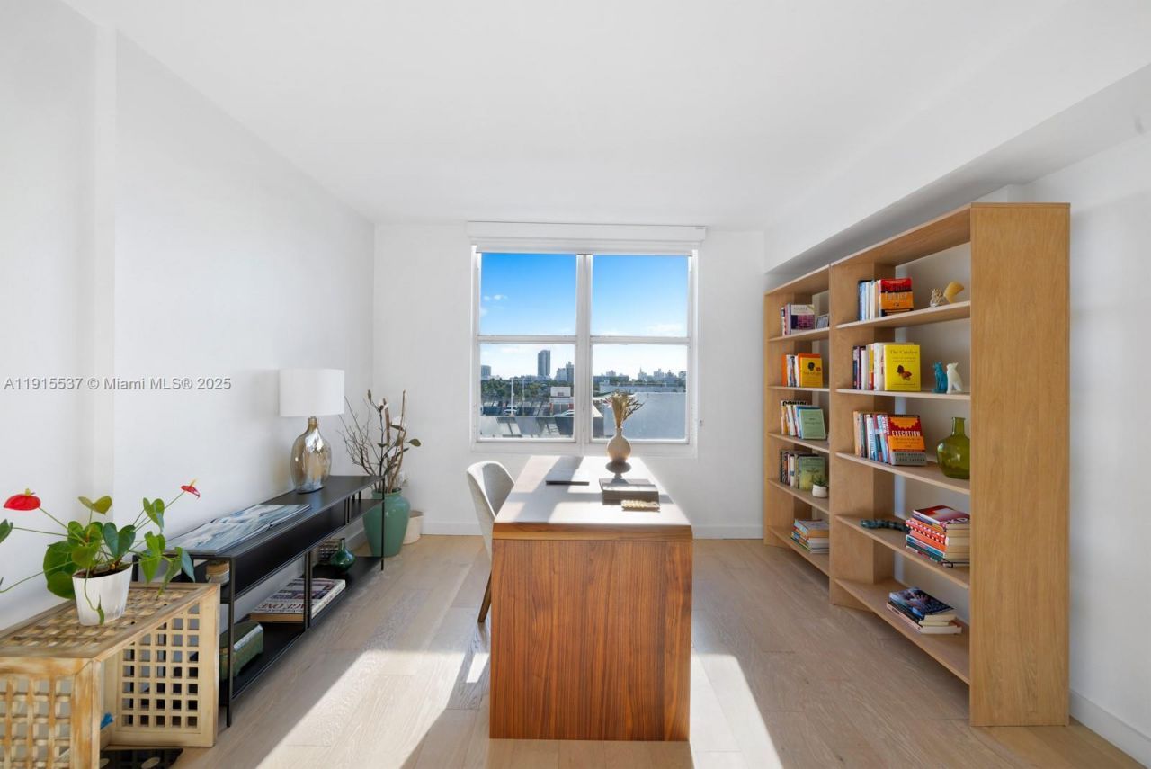 1800 Sunset Harbour Dr, Unit 803, Miami Beach, FL 33139 Photo