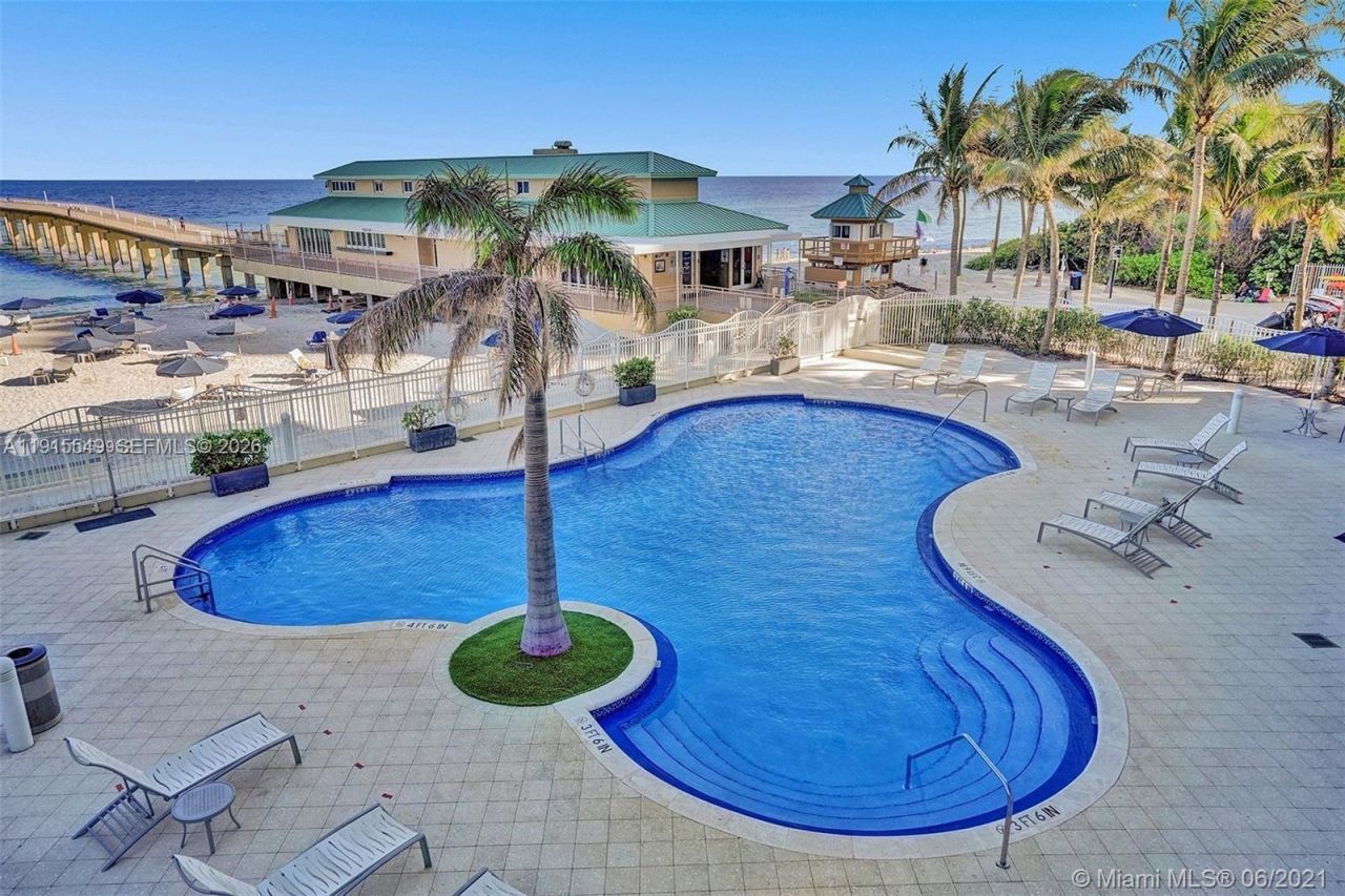 16699 Collins Ave, Unit 1105, Sunny Isles Beach, FL 33160 Photo
