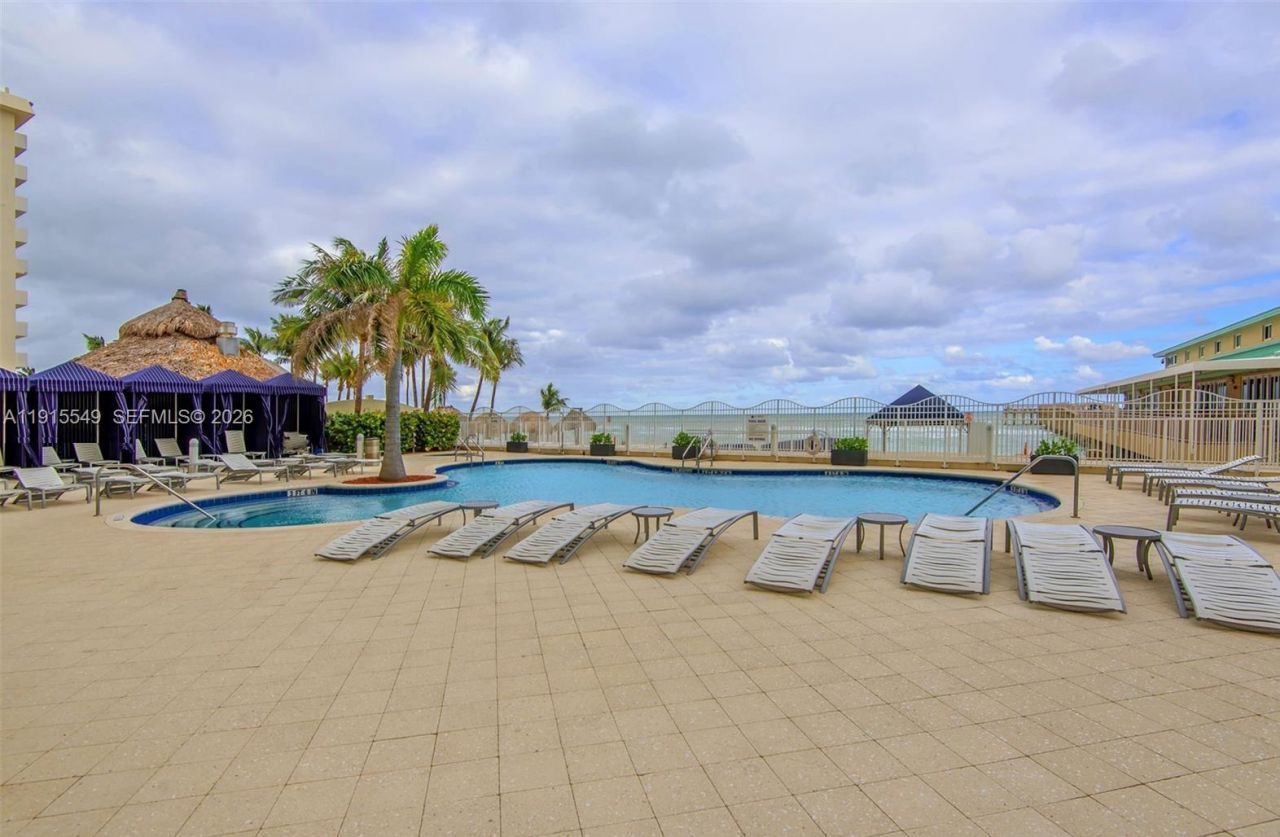 16699 Collins Ave, Unit 1105, Sunny Isles Beach, FL 33160 Photo