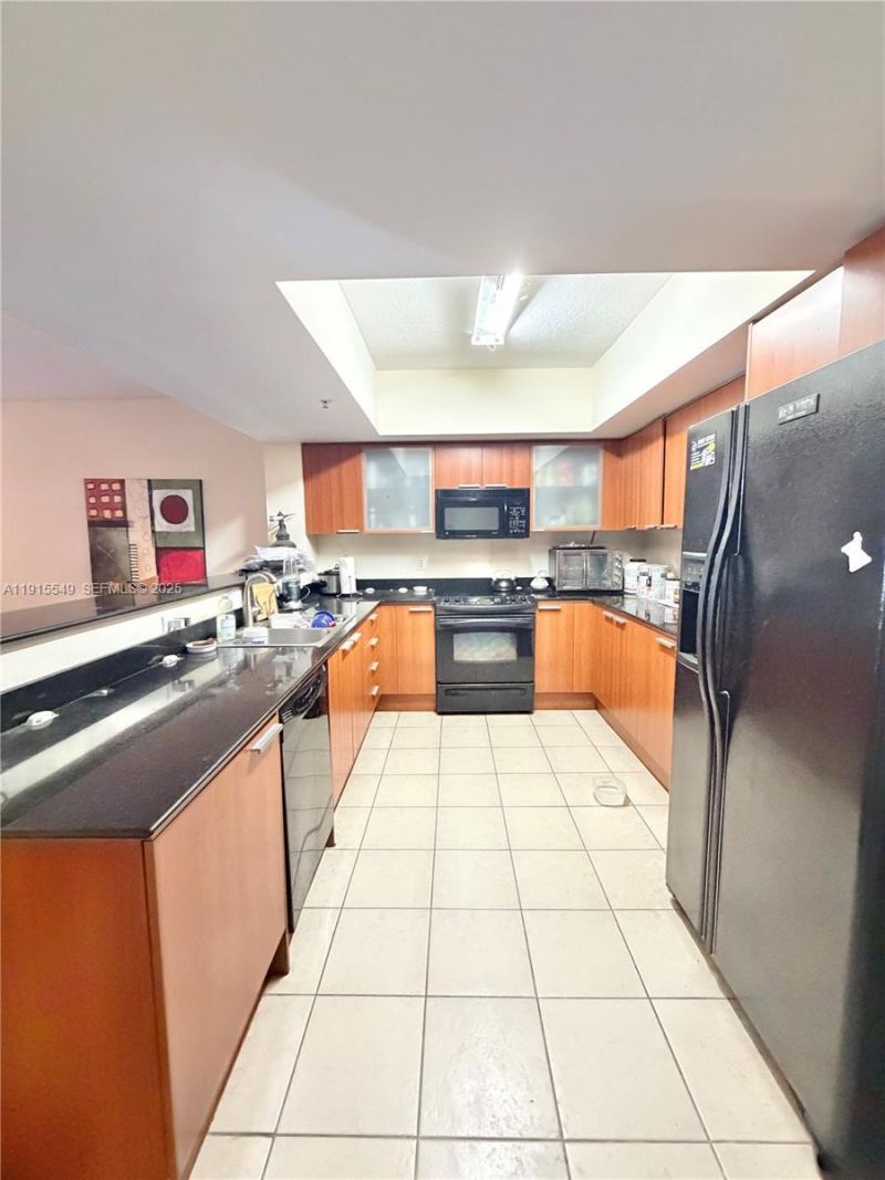 16699 Collins Ave, Unit 1105, Sunny Isles Beach, FL 33160 Photo