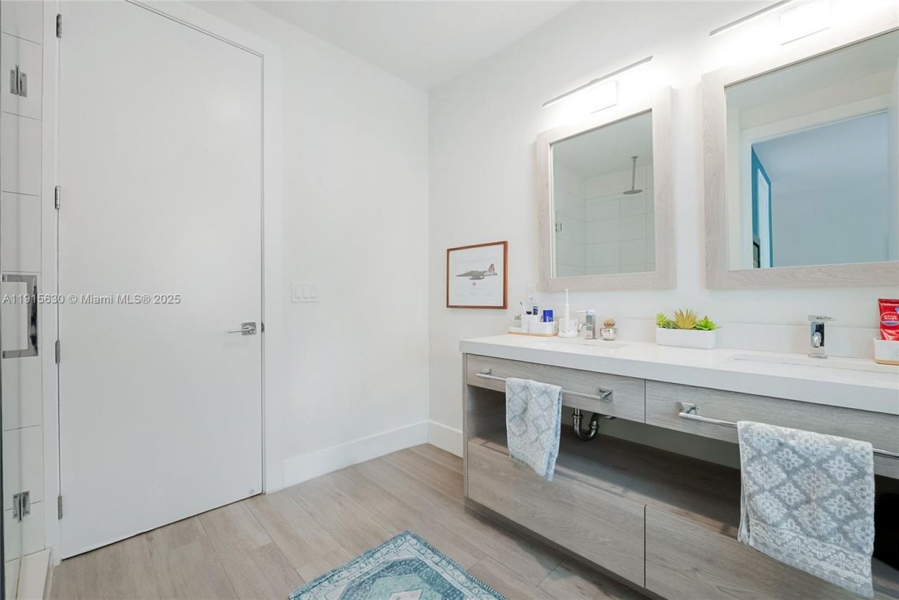 2410 SW 16th Ave, Miami, FL 33145 Photo