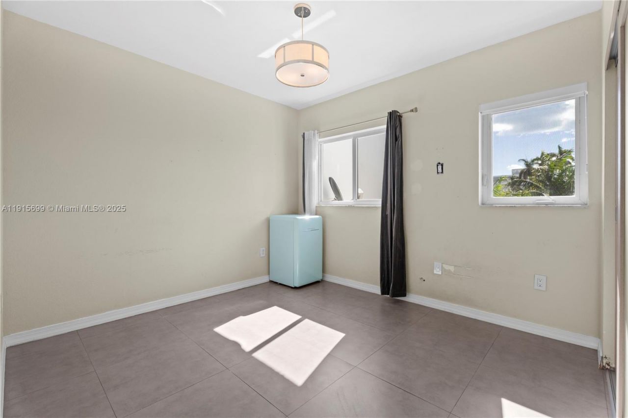 1853 Jefferson Ave, Unit 6, Miami Beach, FL 33139 Photo