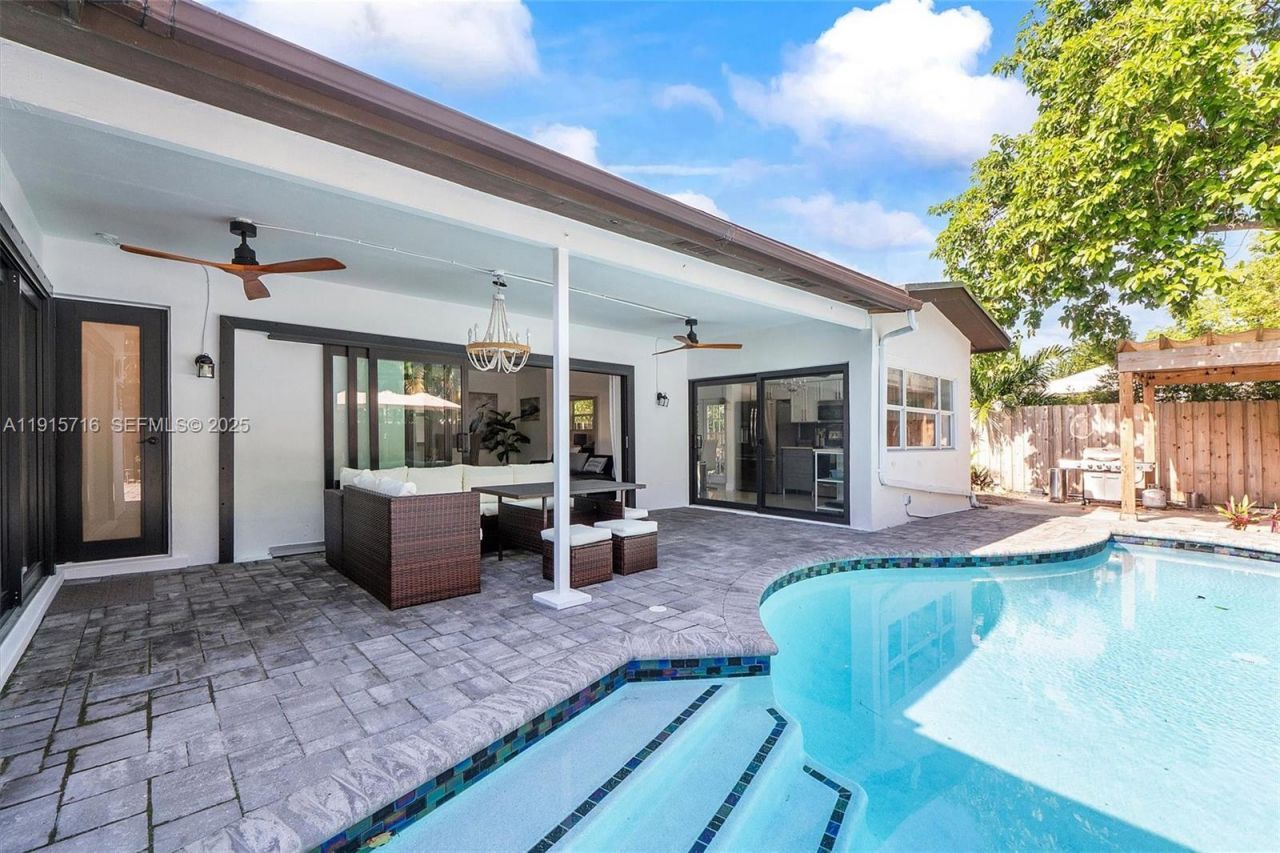 5800 NE 18th Ave, Fort Lauderdale, FL 33334 Photo