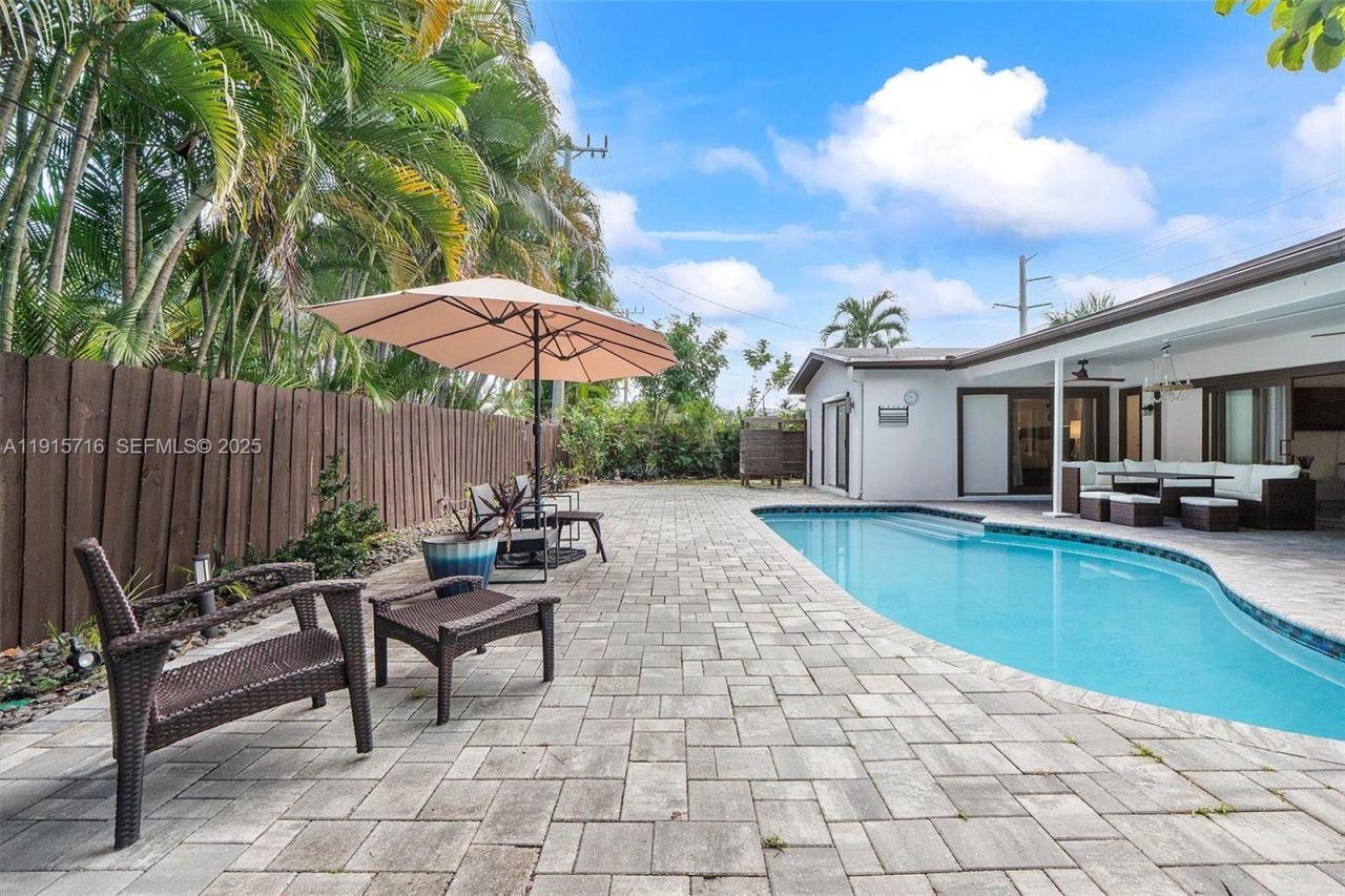 5800 NE 18th Ave, Fort Lauderdale, FL 33334 Photo