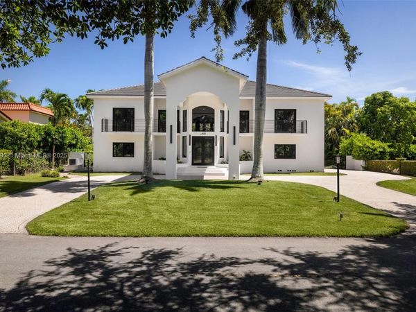 6220 SW 144th St, Coral Gables, FL 33158