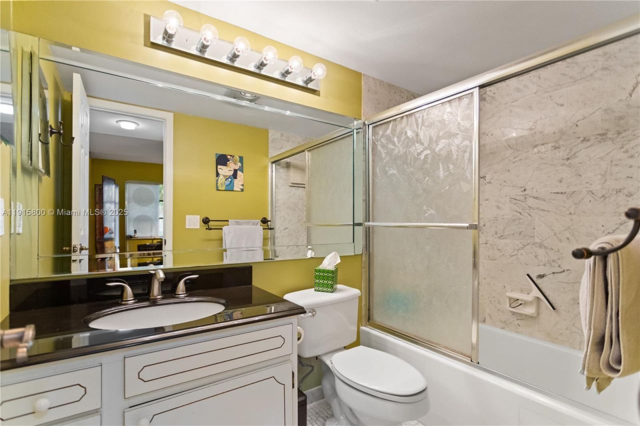 8940 S Hollybrook Blvd, Unit 53-304, Pembroke Pines, FL 33025 Photo