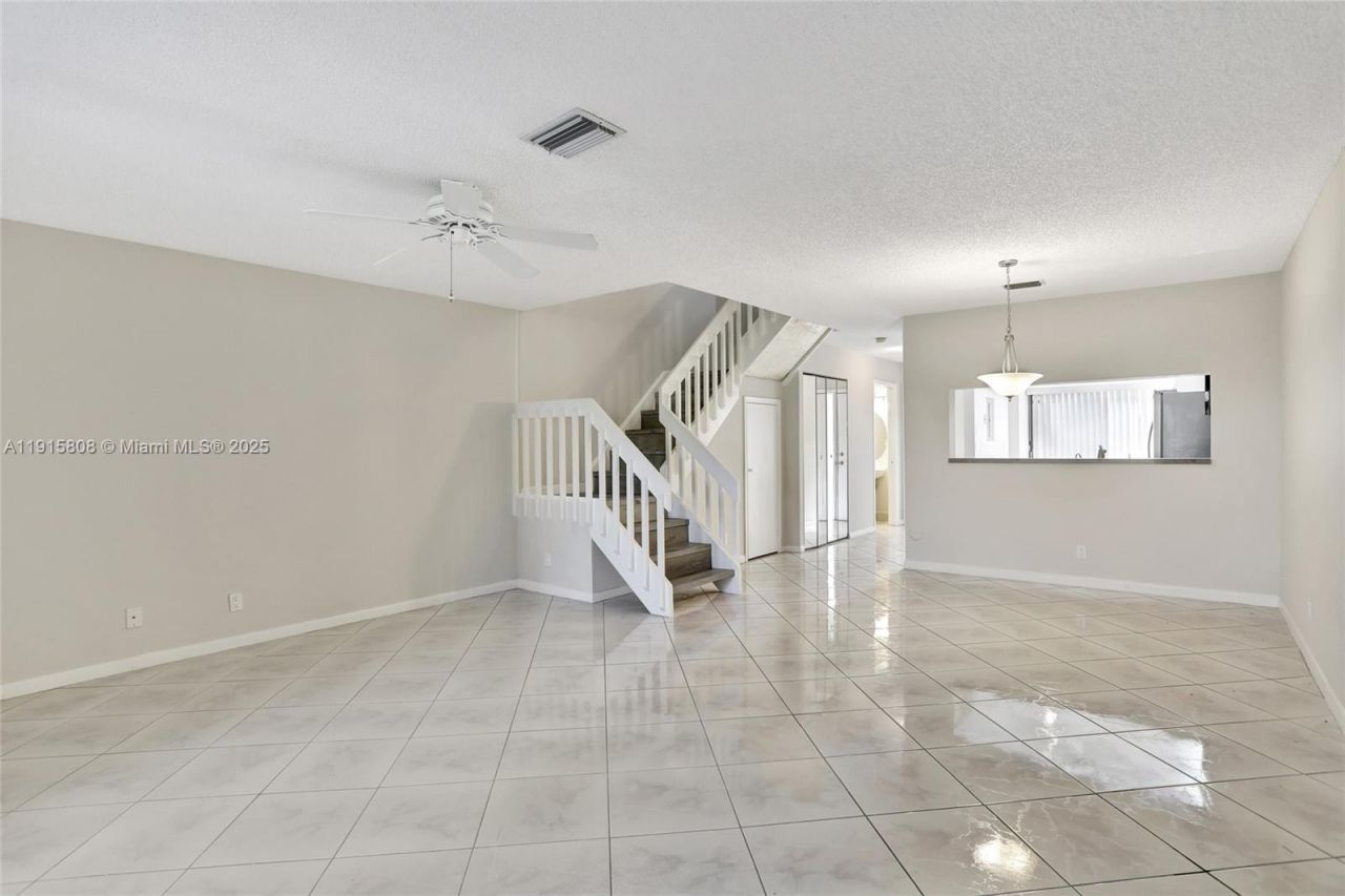 4615 S Carambola Cir S, Unit 27232, Coconut Creek, FL 33066 Photo