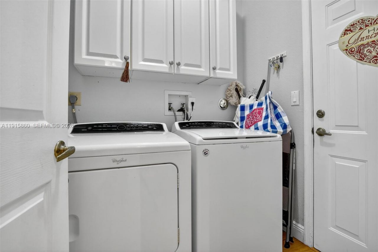 17061 NW 17th St, Pembroke Pines, FL 33028 Photo