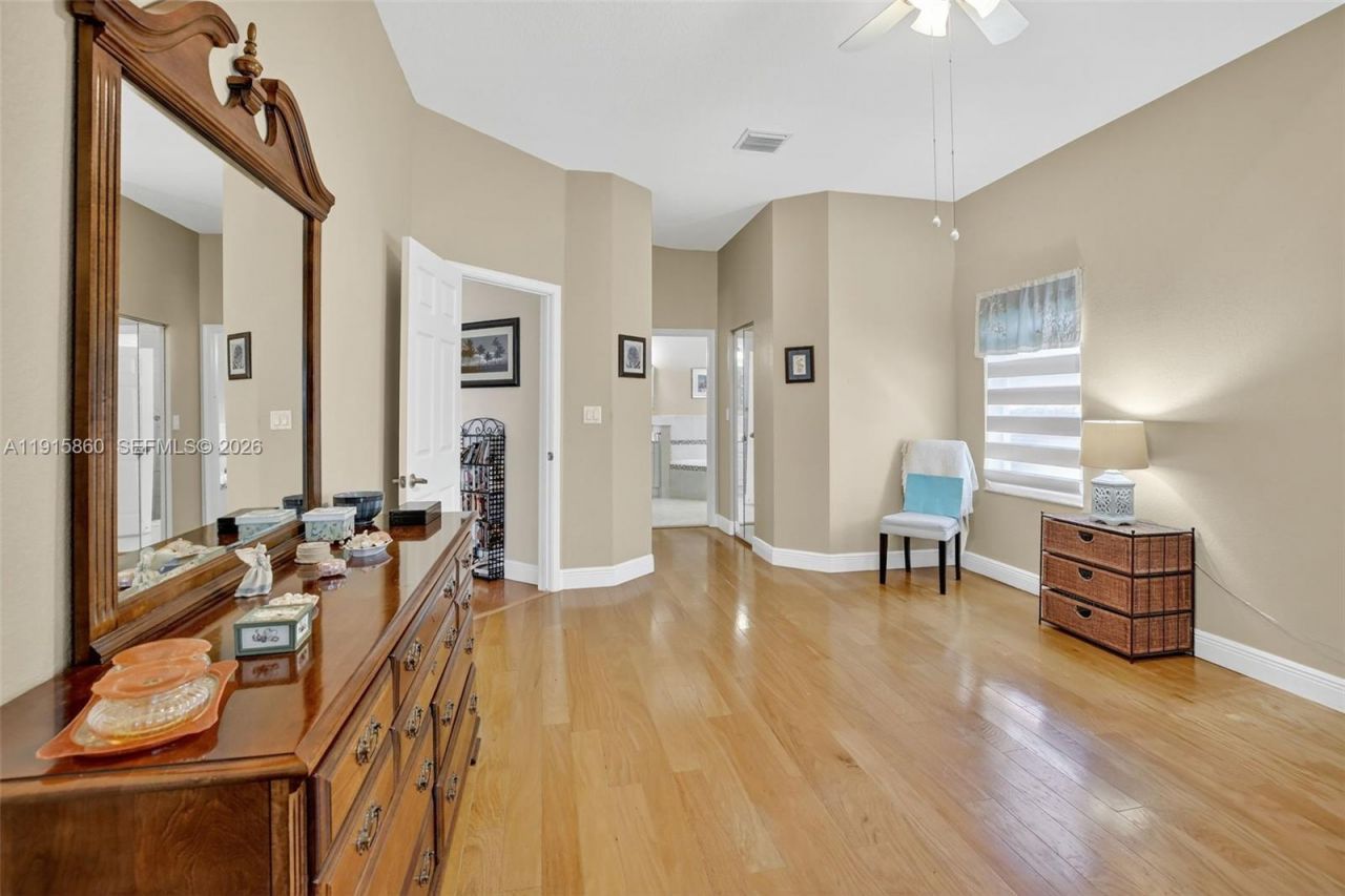 17061 NW 17th St, Pembroke Pines, FL 33028 Photo