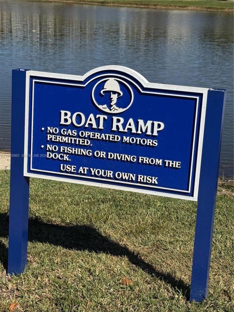 17061 NW 17th St, Pembroke Pines, FL 33028 Photo