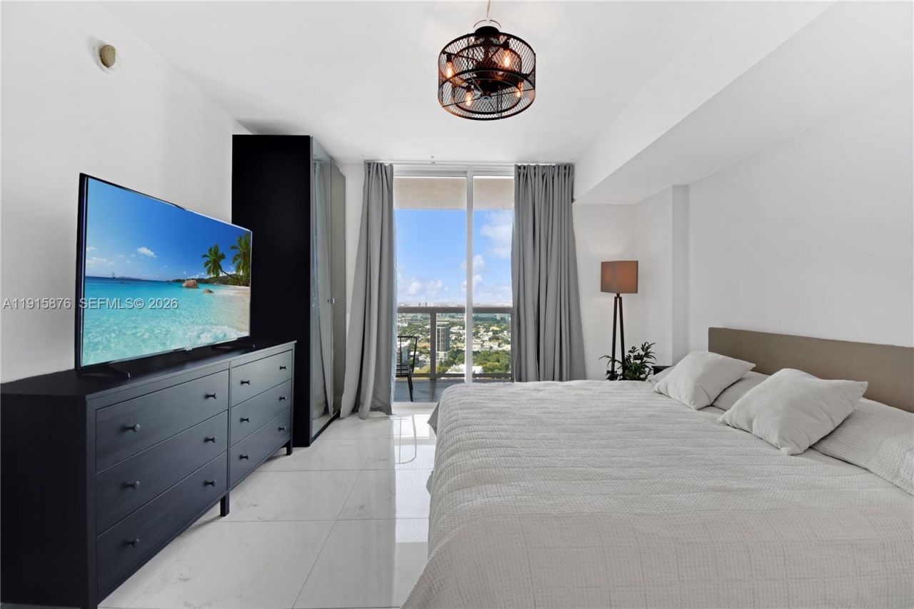 1800 N Bayshore Dr, Unit 4106, Miami, FL 33132 Photo